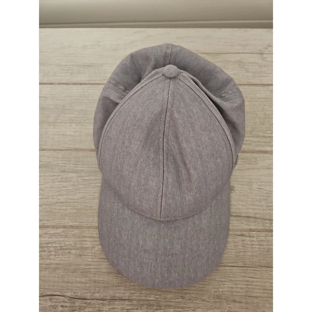 Layer 8 Gray Athletic Baseball Hat Cap Heathered Logo Men's One Size